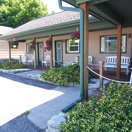 Wooden Boat Inn クレイトン エクステリア 写真