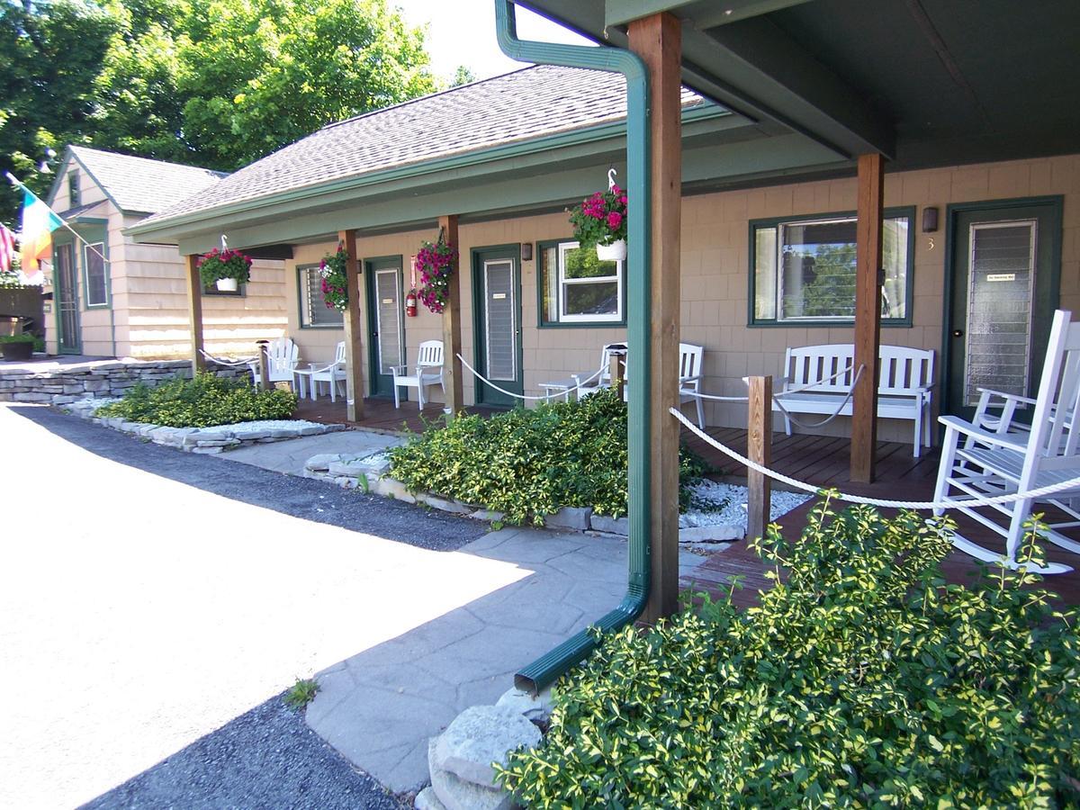 Wooden Boat Inn クレイトン エクステリア 写真