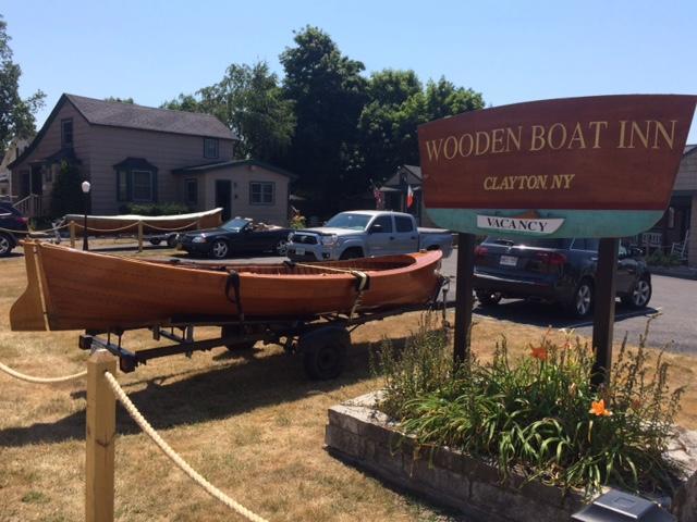 Wooden Boat Inn クレイトン エクステリア 写真